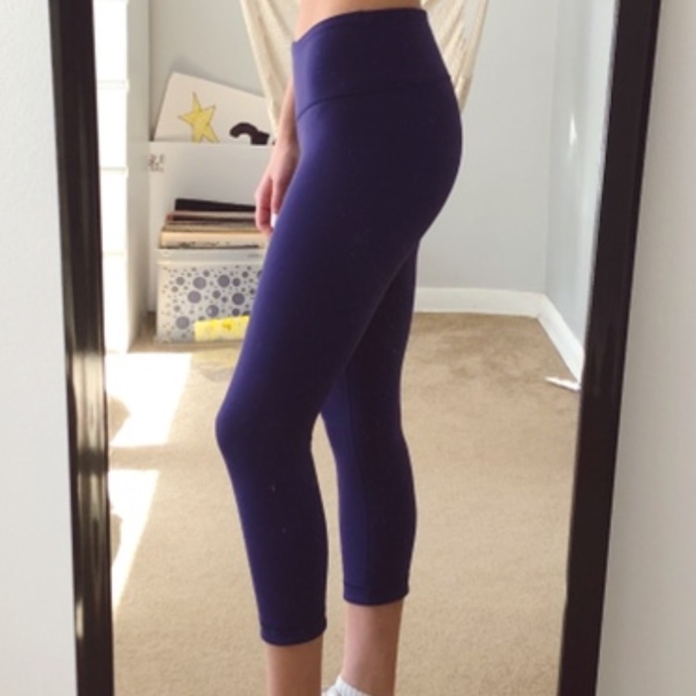 Lululemon wunder under crops